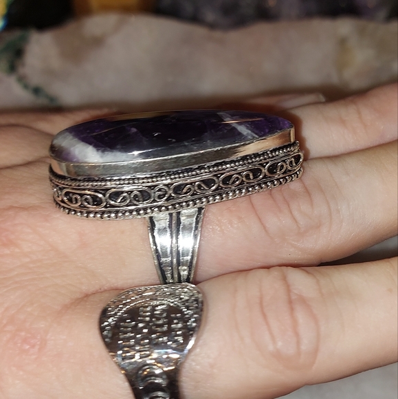 Chevron Amethyst High Setting Statement Ring - Picture 3 of 7